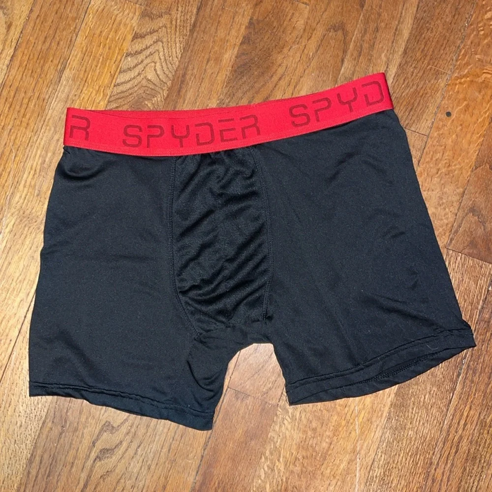 •SPYDER•NWOB BLACK, RED, & GRAY BUNDLE OF 4- BOXER BRIEFS SIZE MEDIUM (32-34)